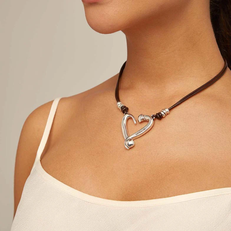 HEART NECKLACE - Image 4