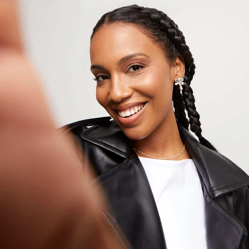 SER REBELDE DRAGONFLY SILVER EARRINGS - Image 3